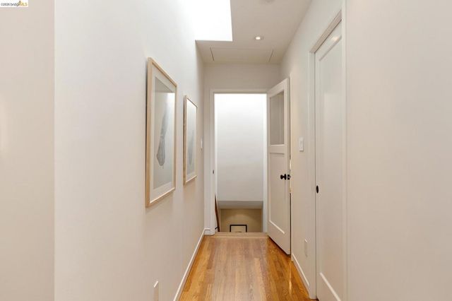 454 Vincente Ave, Berkeley, CA 94707