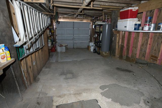 1525 County Road 201, Sargent, TX 77414