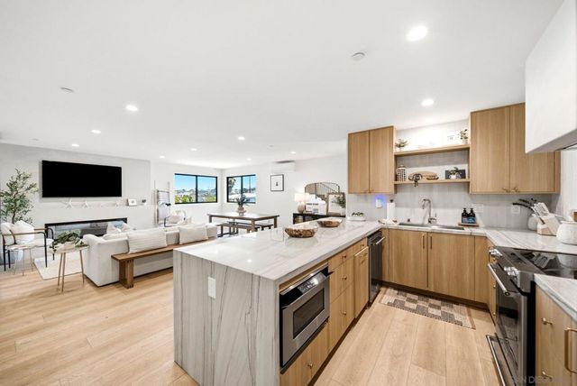 2126 San Clemente St, San Diego, CA 92107