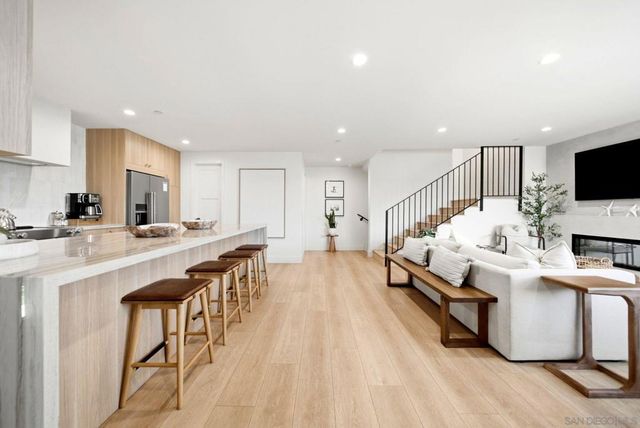 2126 San Clemente St, San Diego, CA 92107