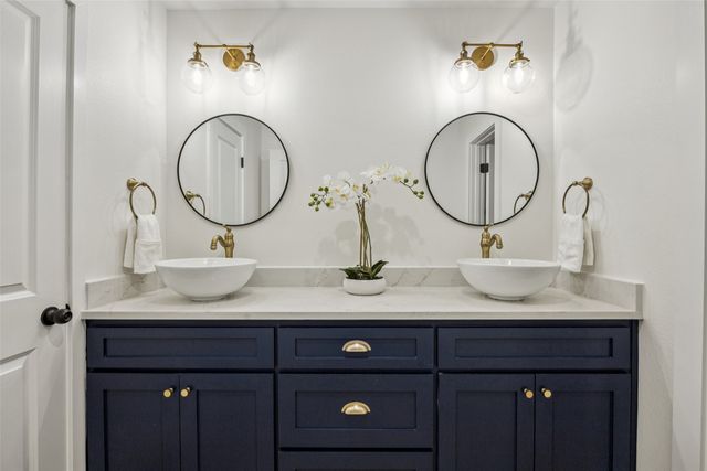 3401 Valley View Lane, Garland, TX 75043