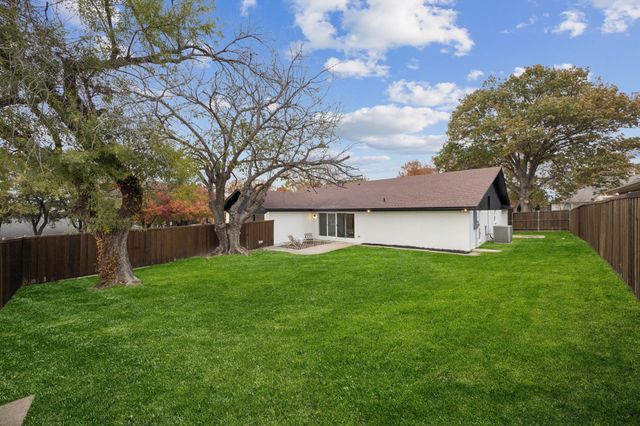 3401 Valley View Lane, Garland, TX 75043