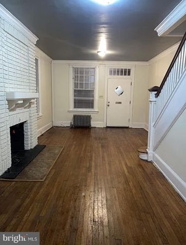 230 SENECA ST, Harrisburg, PA 17110
