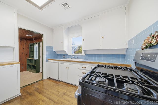 4511 E 6th Street, Tulsa, OK 74112