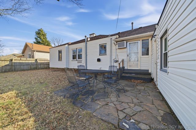 4511 E 6th Street, Tulsa, OK 74112