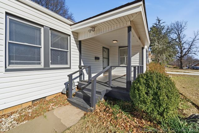 4511 E 6th Street, Tulsa, OK 74112