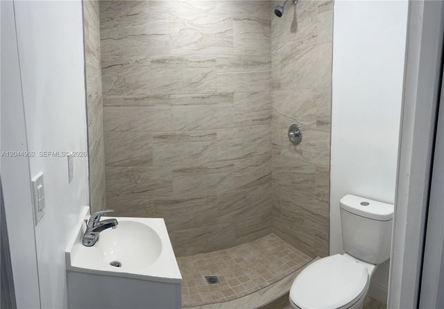 8208 SW 166th Place, Miami, FL 33193