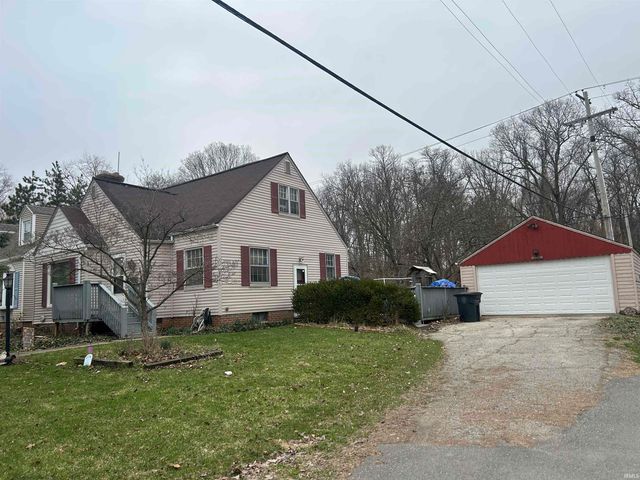 501 W Angela Boulevard, South Bend, IN 46617