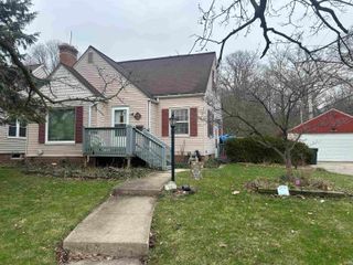 501 W Angela Boulevard, South Bend, IN 46617