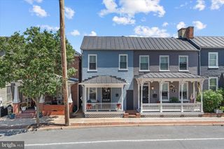 118 1/2 E CORK ST, Winchester, VA 22601