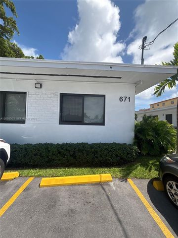 671 SW 7th St 7, Miami, FL 33130
