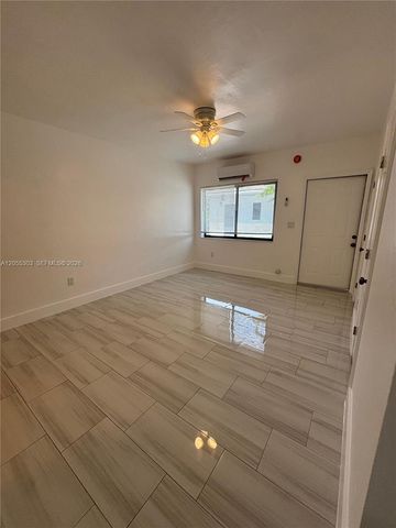 671 SW 7th St 7, Miami, FL 33130