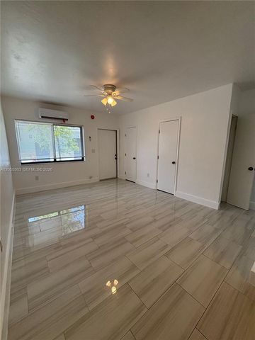 671 SW 7th St 7, Miami, FL 33130