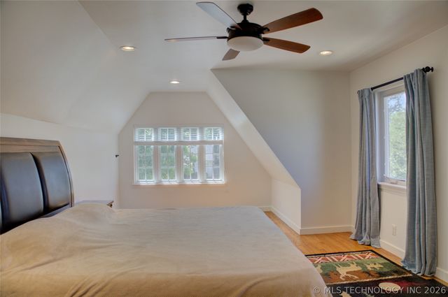 2545 S Columbia Place, Tulsa, OK 74114