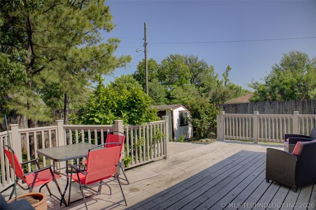 2545 S Columbia Place, Tulsa, OK 74114