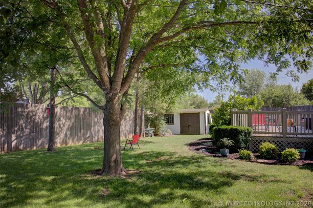 2545 S Columbia Place, Tulsa, OK 74114