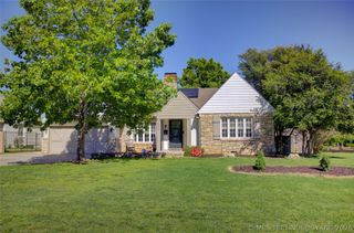 2545 S Columbia Place, Tulsa, OK 74114