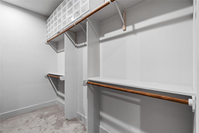 6813 Rocinante Lane, Houston, TX 77092