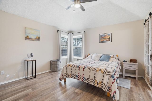 4946 Briar Oaks Lane, Grand Prairie, TX 75052