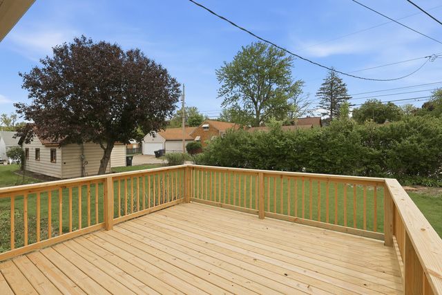 2528 28th Street, Moline, IL 61265
