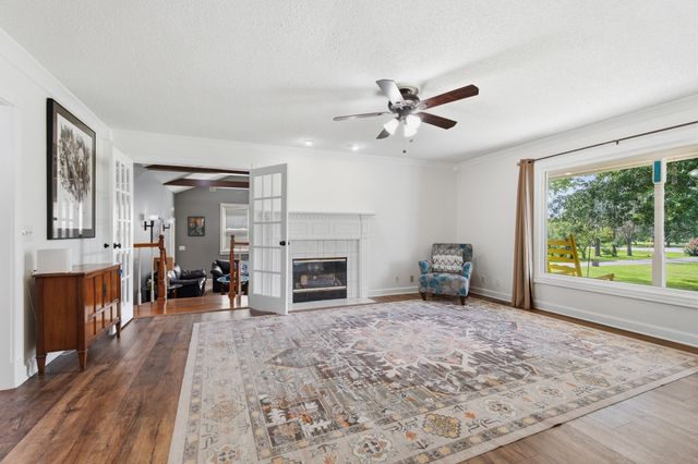 1168 Peebles Dr, Smyrna, TN 37167
