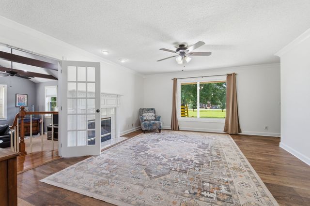 1168 Peebles Dr, Smyrna, TN 37167