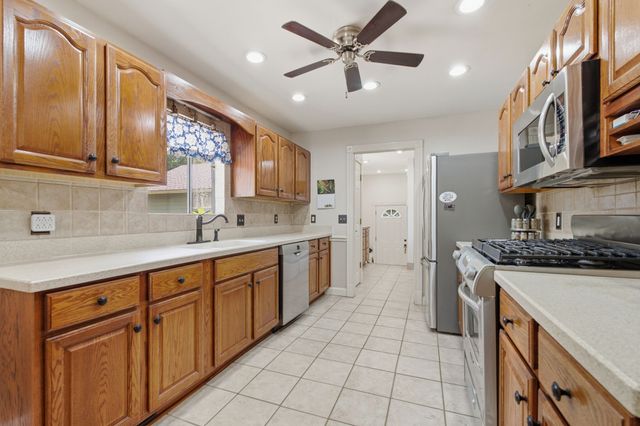 1168 Peebles Dr, Smyrna, TN 37167