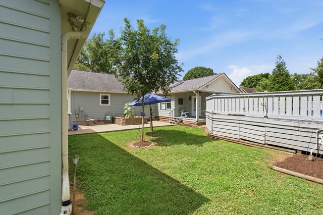 1168 Peebles Dr, Smyrna, TN 37167