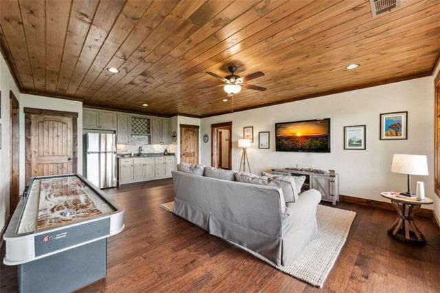 370 High Ridge Road, Epworth, GA 30541