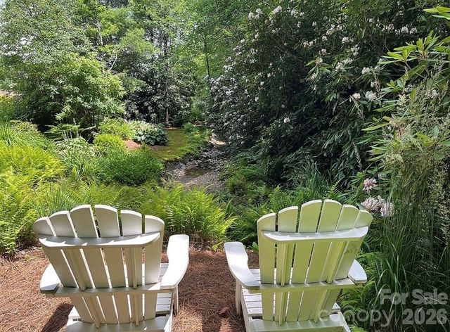 3434 Old Jonas Ridge Road, Newland, NC 28657