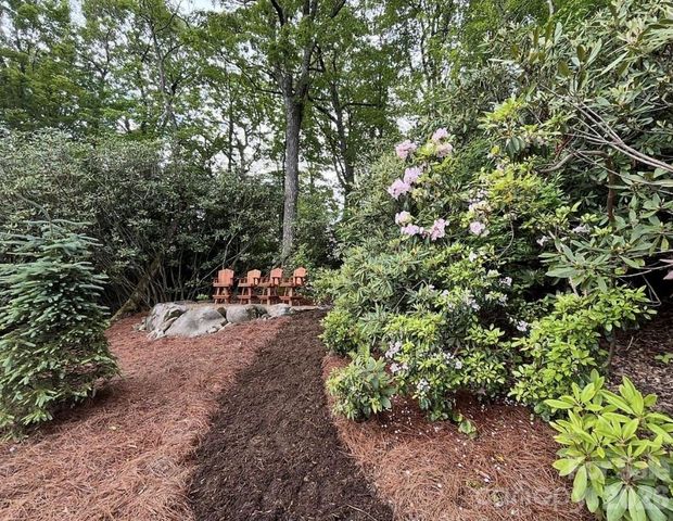 3434 Old Jonas Ridge Road, Newland, NC 28657