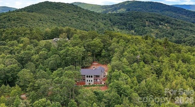 3434 Old Jonas Ridge Road, Newland, NC 28657