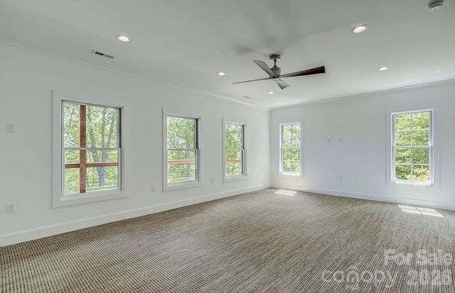 3434 Old Jonas Ridge Road, Newland, NC 28657