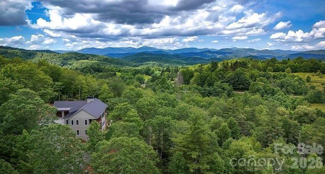 3434 Old Jonas Ridge Road, Newland, NC 28657
