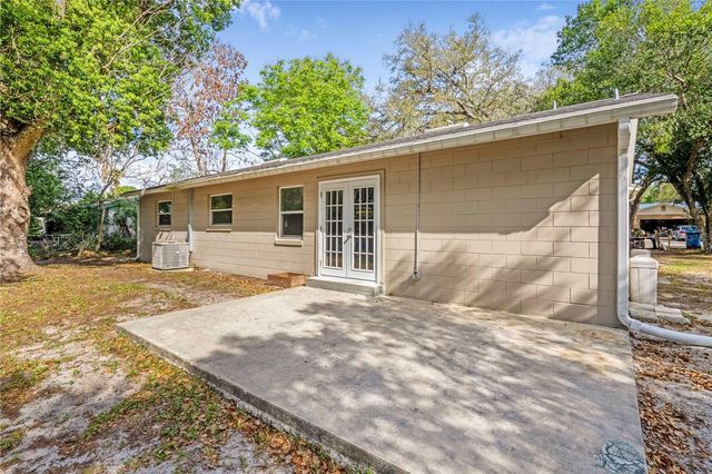 1116 HELEN DRIVE, Deland, FL 32720