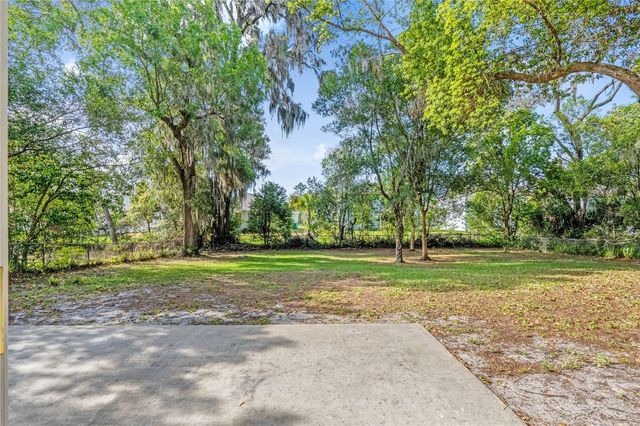 1116 HELEN DRIVE, Deland, FL 32720
