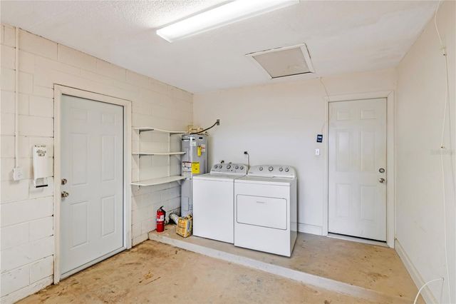 1116 HELEN DRIVE, Deland, FL 32720