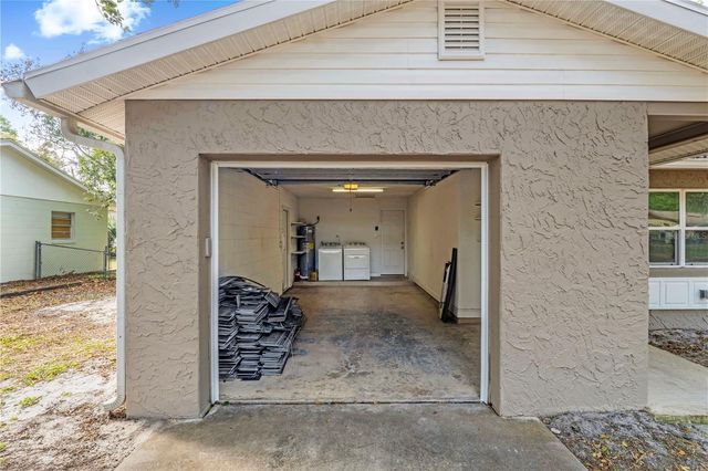 1116 HELEN DRIVE, Deland, FL 32720