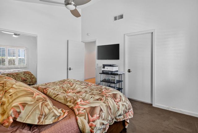 76683 Chrysanthemum Way, Palm Desert, CA 92211