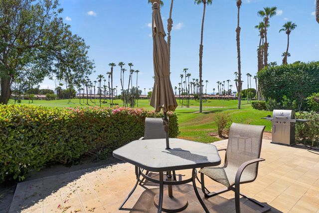 76683 Chrysanthemum Way, Palm Desert, CA 92211