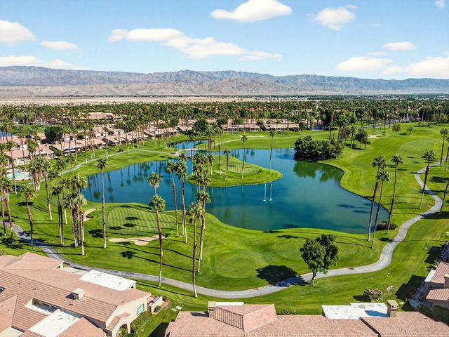 76683 Chrysanthemum Way, Palm Desert, CA 92211