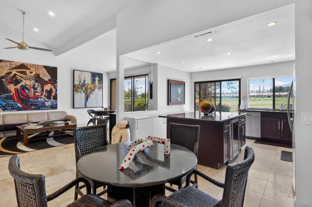 76683 Chrysanthemum Way, Palm Desert, CA 92211