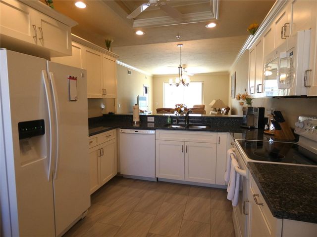 4639 CHAPEL HILL DRIVE 2912, Sarasota, FL 34238