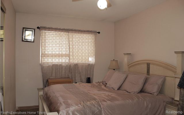 5012 Fleming Court, Sterling Heights, MI 48310