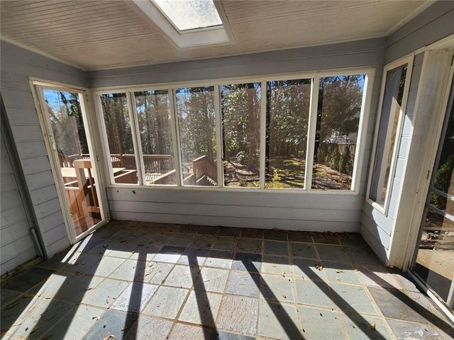 885 Melody Lane, Roswell, GA 30075