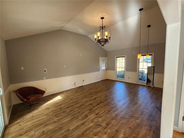 885 Melody Lane, Roswell, GA 30075