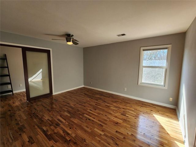 885 Melody Lane, Roswell, GA 30075