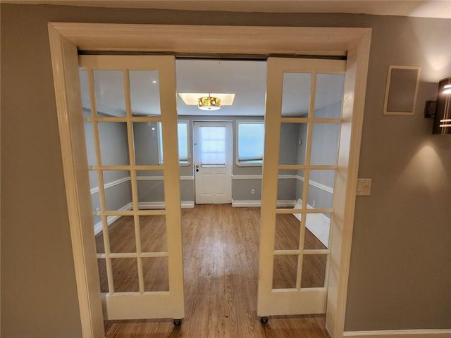 885 Melody Lane, Roswell, GA 30075