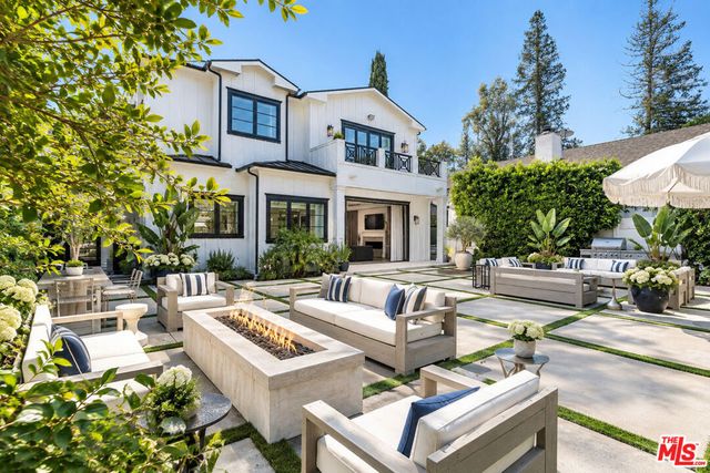 5162 Otis Avenue, Los Angeles, CA 91356