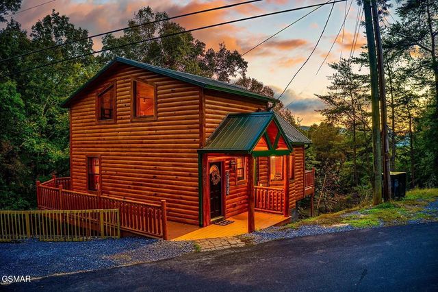 2924 Pine Haven Drive, Sevierville, TN 37862